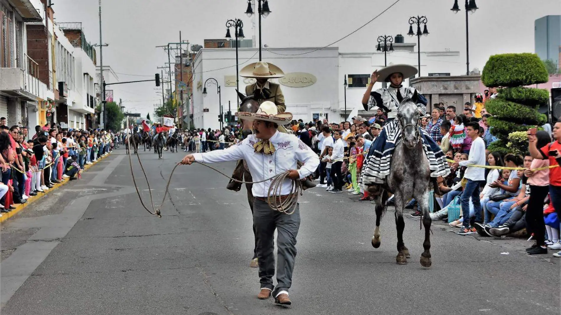 Confirman-desfile-para-este-16-de-Septiembre (3)